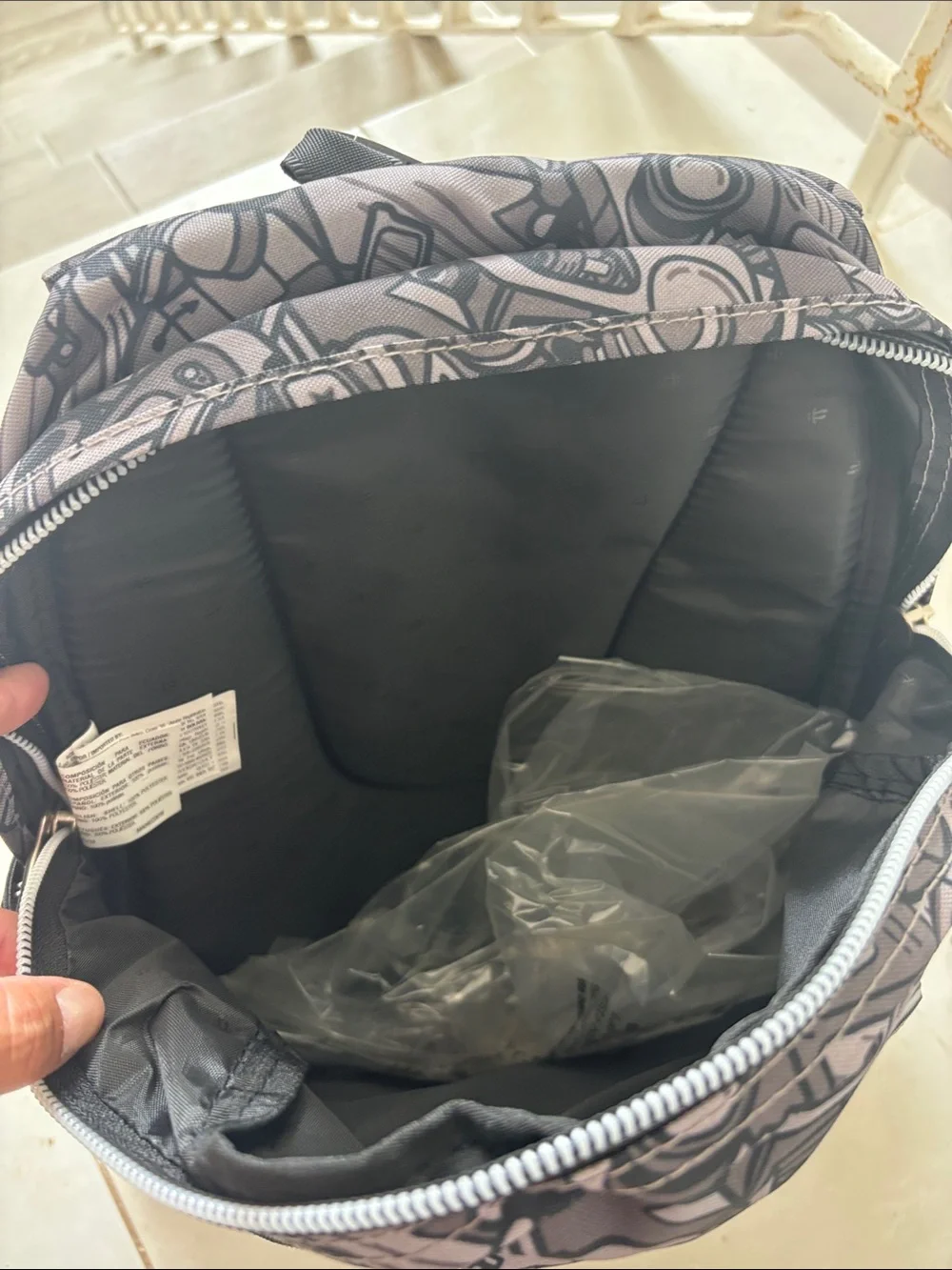NWT Totto Gray and Black Graphic boy's Backpack